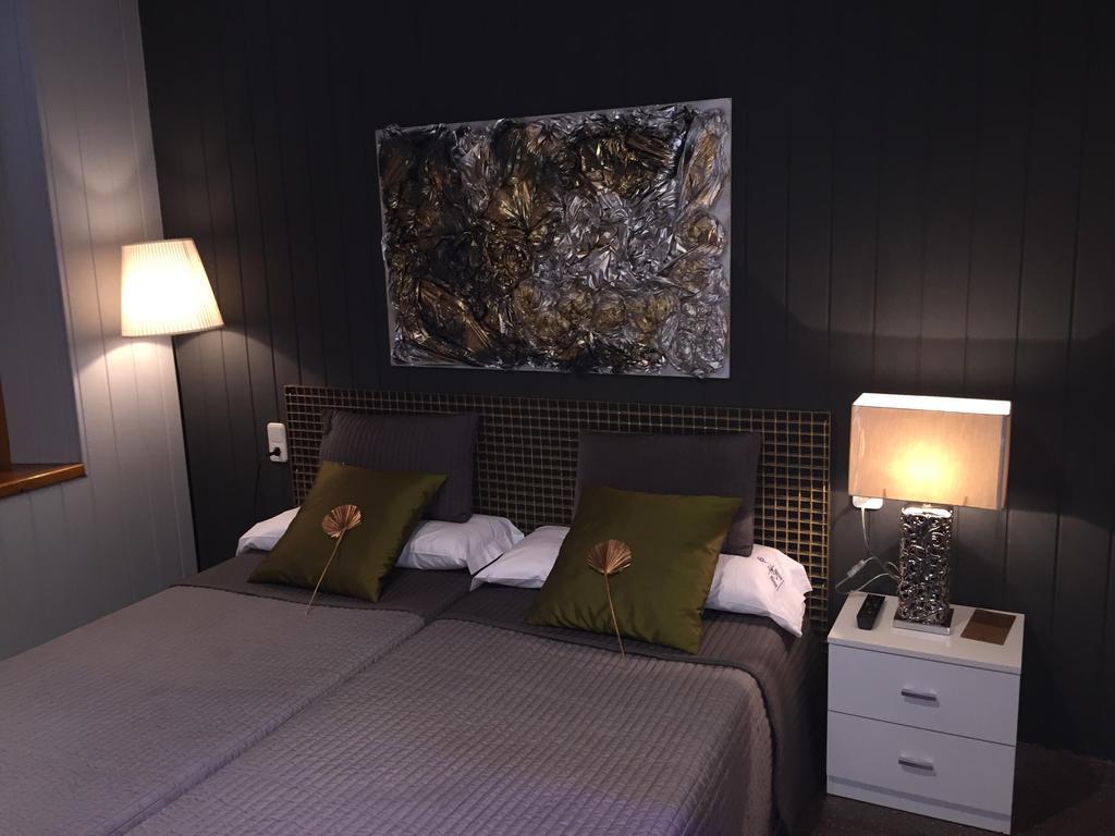 Hostal Sant Marti Puig-reig Rom bilde