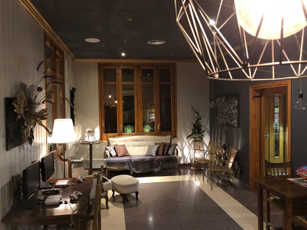 Hostal Sant Marti Puig-reig Eksteriør bilde